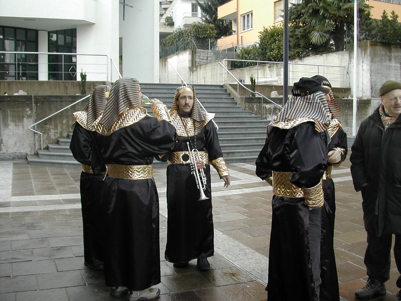 paradiso_corteo_08 (05).jpg